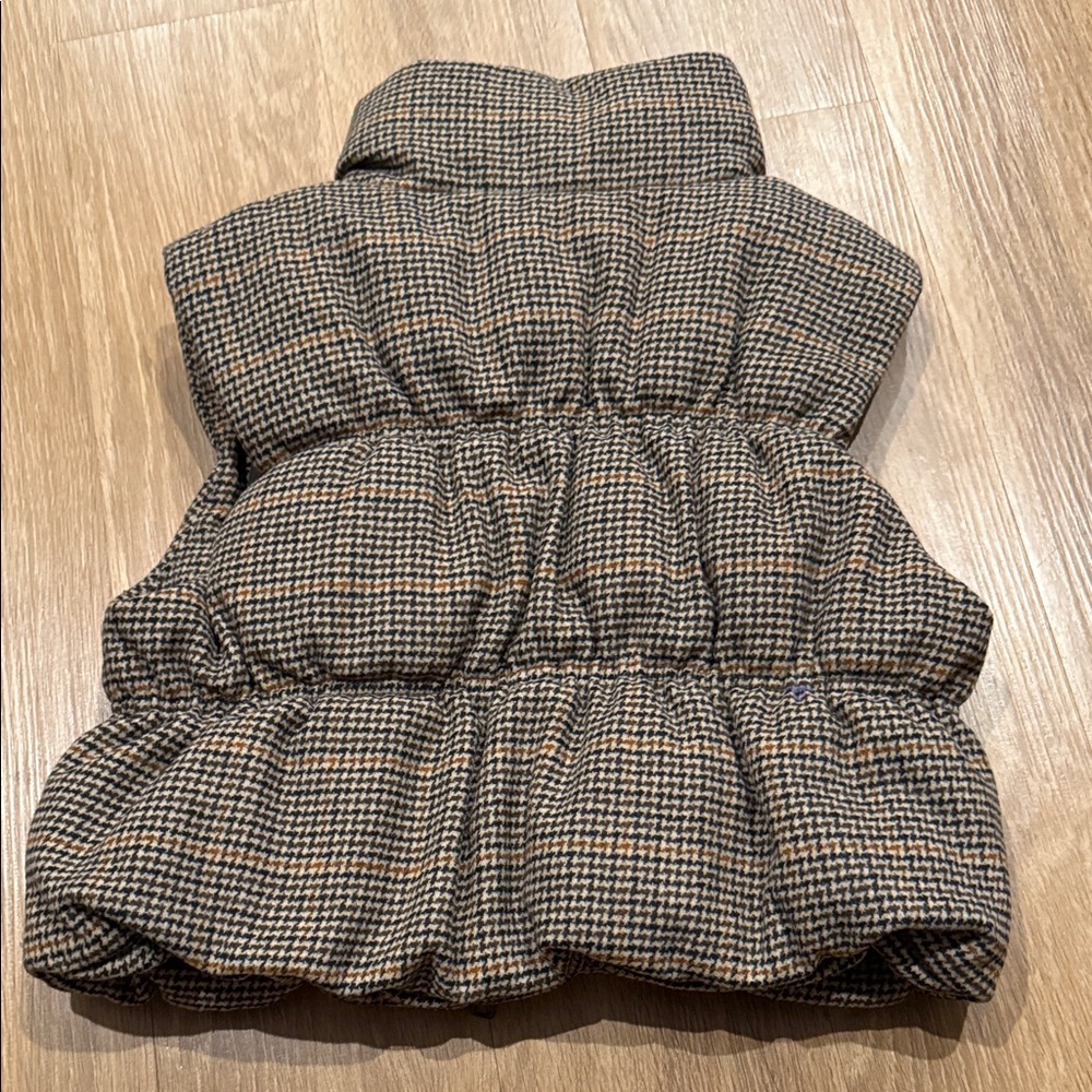 H&M Black and Brown Puffer Vest - Picture 3 of 4